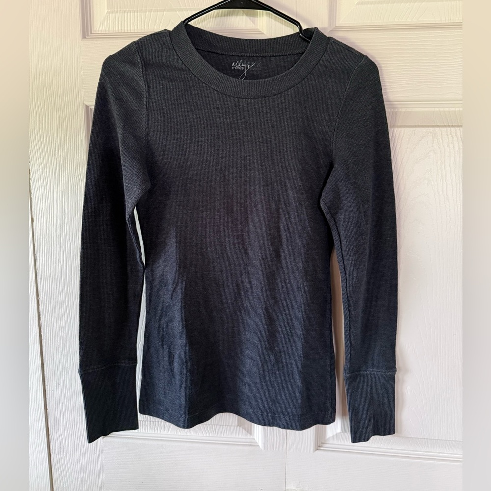 Miley Cyrus & Max Azria Black Ribbed Long Sleeve Top